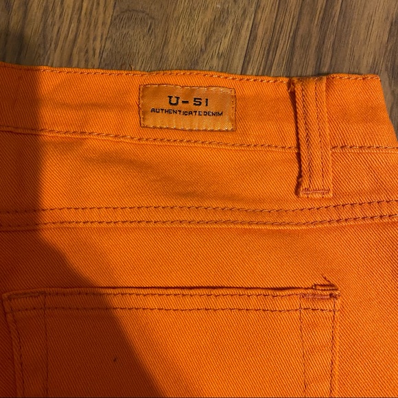 U-51 size 9 orange jeans - Picture 6 of 6
